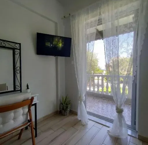 Apartment O&a By The Sea